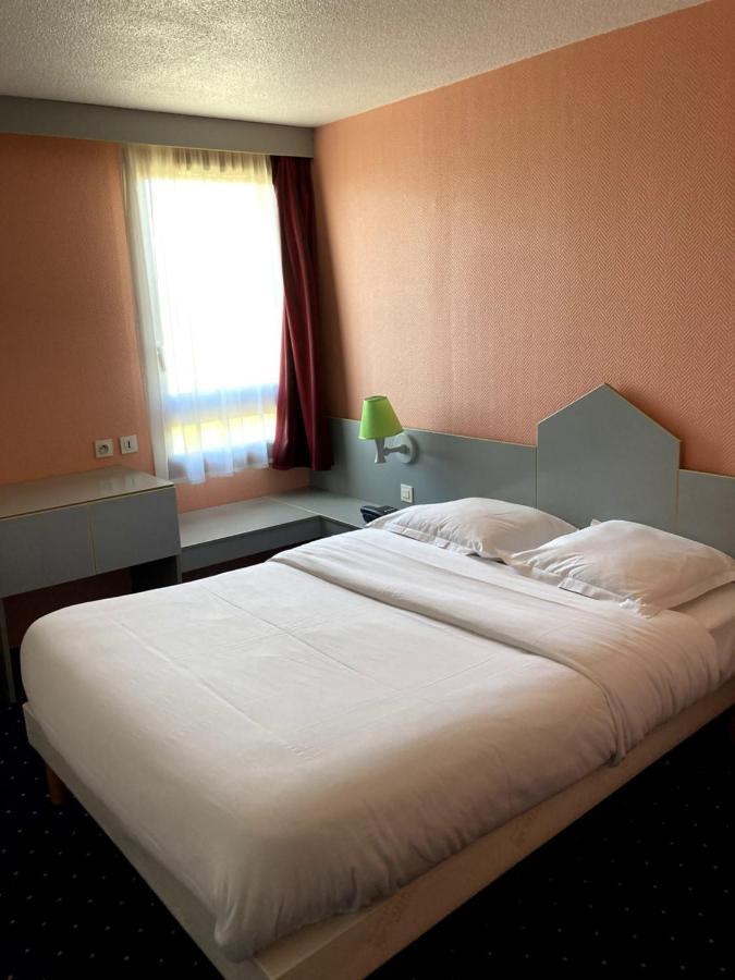 Brit Hotel Essentiel Moulins Avermes Exterior foto